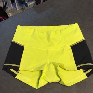 Lululemon Hot yoga Shorts Size 4